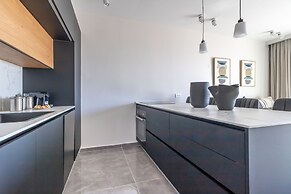 Savyon View Tower Isrentals