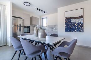 Savyon View Tower Isrentals