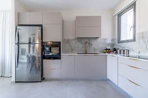 Savyon View Tower Isrentals