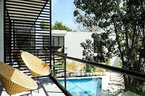Azure Bacalar Luxury Apartments