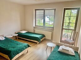 Hostel Villa Krasnowolska Self Check-In