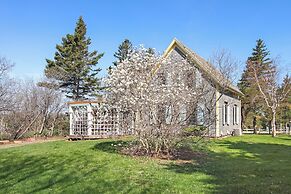 Avonlea Forest Hill Cottages