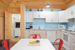 Avonlea Forest Hill Cottages