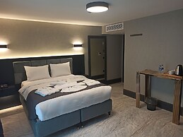 Hotel Kurucesme Business