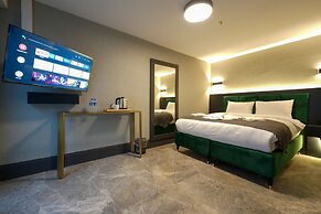 Hotel Kurucesme Business