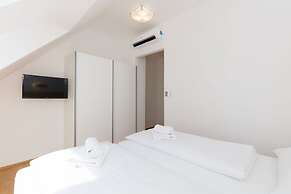 City Center Tabor Luxury Apartments