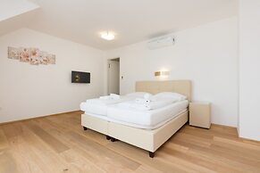 City Center Tabor Luxury Apartments