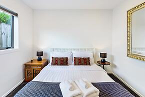 The Perfect City Pad - WiFi - Netflix