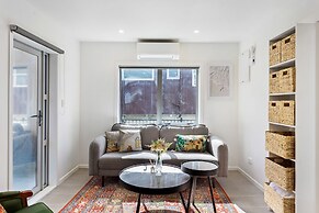 The Perfect City Pad - WiFi - Netflix