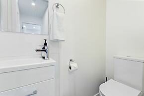 The Perfect City Pad - WiFi - Netflix