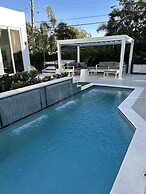 Men Only Clothing Optional Guesthouse near Wilton Manors