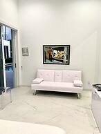 Men Only Clothing Optional Guesthouse near Wilton Manors