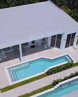 Men Only Clothing Optional Guesthouse near Wilton Manors