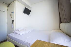 The Cultural Crashpad