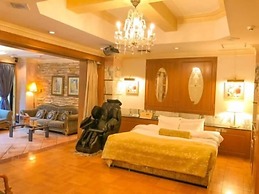 EXECUTIVE HOTEL GRAND GARDEN - Adult only