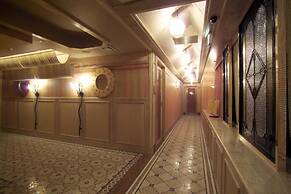 EXECUTIVE HOTEL GRAND GARDEN - Adult only