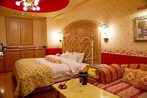 EXECUTIVE HOTEL GRAND GARDEN - Adult only