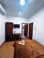 Nhan Tay Hostel