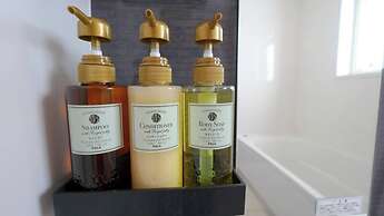 Grandioso Okinawa Pool Villa Onna 7