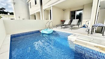 Grandioso Okinawa Pool Villa Onna 7