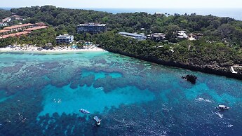 Kimpton Grand Roatan Resort And Spa by IHG