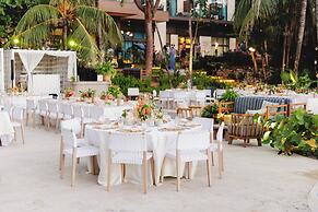 Kimpton Grand Roatan Resort And Spa by IHG