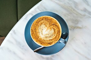 Kimpton Grand Roatan Resort And Spa by IHG