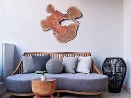 Kimpton Grand Roatan Resort And Spa by IHG