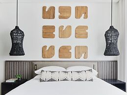 Kimpton Grand Roatan Resort And Spa by IHG