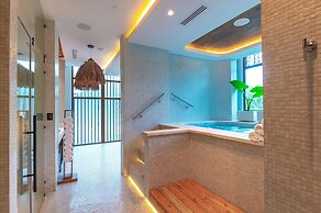 Kimpton Grand Roatan Resort And Spa by IHG