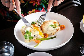 Kimpton Grand Roatan Resort And Spa by IHG