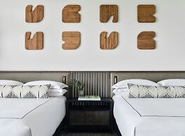 Kimpton Grand Roatan Resort And Spa by IHG