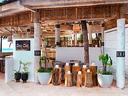 Kimpton Grand Roatan Resort And Spa by IHG