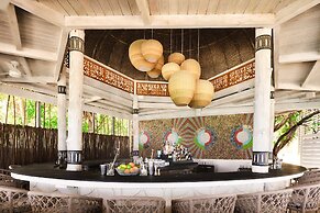 Kimpton Grand Roatan Resort And Spa by IHG
