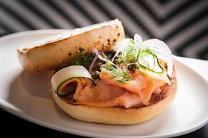 Kimpton Grand Roatan Resort And Spa by IHG