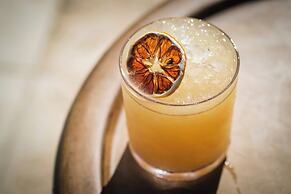 Kimpton Grand Roatan Resort And Spa by IHG