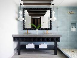 Kimpton Grand Roatan Resort And Spa by IHG