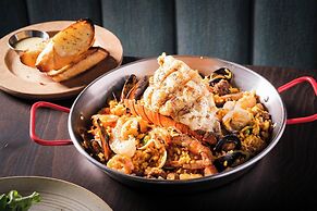 Kimpton Grand Roatan Resort And Spa by IHG