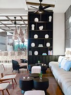 Kimpton Grand Roatan Resort And Spa by IHG