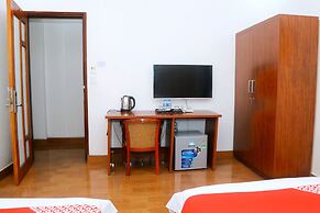 Luxury Airport Hotel & Travel