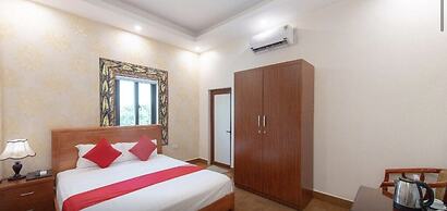 Luxury Airport Hotel & Travel