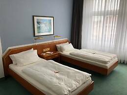 KHGM Kaiserhof Hotel GmbH