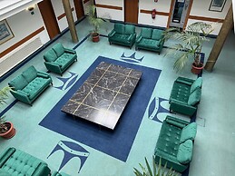 KHGM Kaiserhof Hotel GmbH