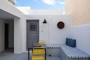 Villa Tholos with Private Jacuzzi