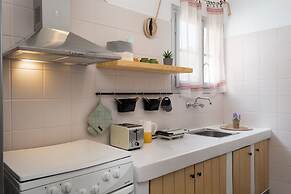 Villa Tholos with Private Jacuzzi