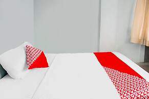 SPOT ON 92072 Restu Ibu Homestay Syariah