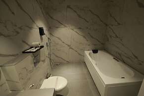 HOTEL RED DIAMOND