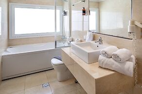Smy Santorini Suites & Villas