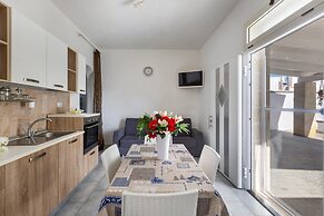 3221 Villa Benedetta by Barbarhouse