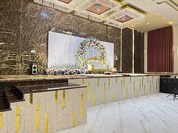 Hotel Emperor Paradise